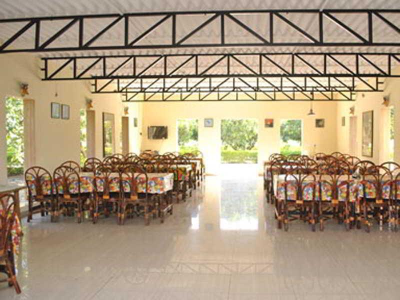 סאסאן גיר Gir Jungle Lodge מראה חיצוני תמונה